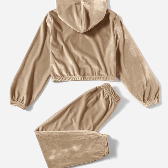 Girls Size 11-12 Black & Tan Hoodie and Jogger Bundle - Picture 6 of 12